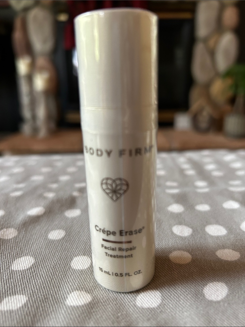 Crêpe Erase Facial Repair Treatment - Cream, .5 oz | NWT